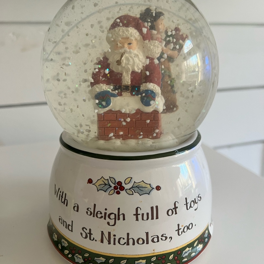 A Christmas Story Susan winget snow globe